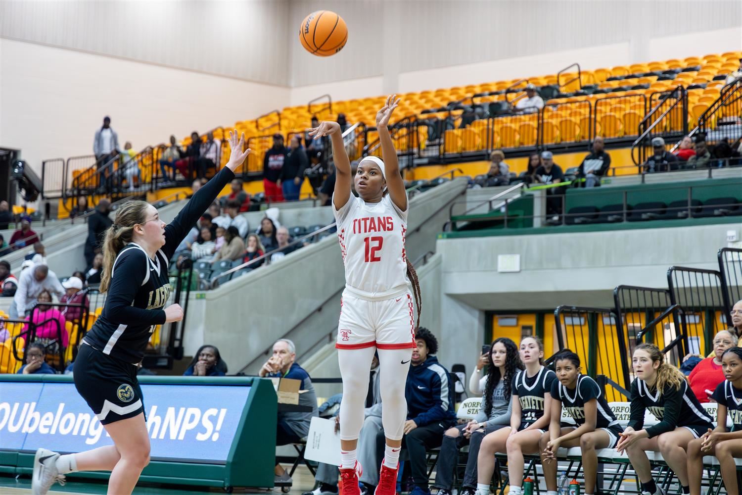  LTHS Girls Basketball Player Jumpshot